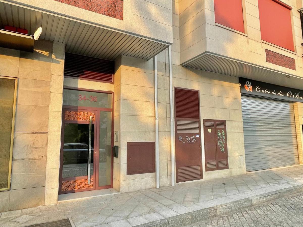 Estudio Centrico 1 Con Terraza Y Parking Privado Ourense Exterior foto